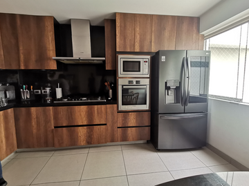 IMPECABLE DUPLEX EN LAS GARDENIAS SURCO