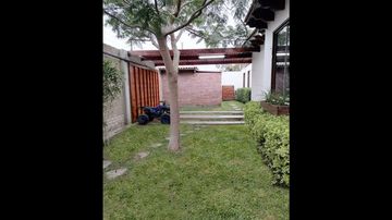 VENDO HERMOSA Y MODERNA CASA PACHACAMAC 500 M²