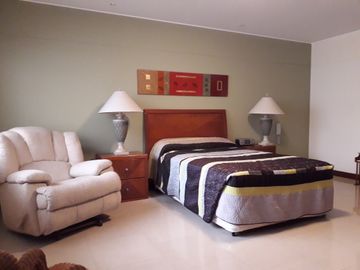 Exclusivo Dpto de Lujo en Venta, 4 Dorm amplios 750 m2