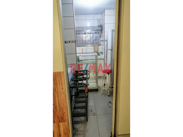 LOCAL COMERCIAL PARA TALLER, ALMACEN U OFICINAS - CERCA DE W