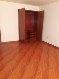 VENDO DEPARTAMENTO AMPLIO EN SAN BORJA