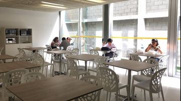 EXCELENTE OFICINA EN ALBERTO DEL CAMPO - URB. ORRANTIA
