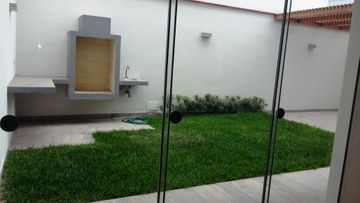 VENTA DPTO CHACARILLA SURCO PRIMER PISO ENTRADA INDEPENDIENTE