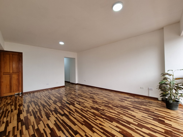 OCASIÓN VENTA FLAT + COCHERA 121M² $205,000 SAN BORJA SUR 