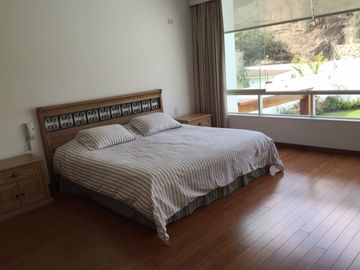La Planicie- Vendo Casa en Condominio cerca al Club El Golf