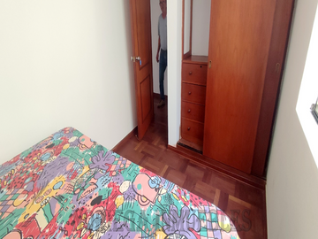 LA MOLINA 3ER PISO 3 DORMIT. AC: 108 M3 + COCHERA. $ 115,000