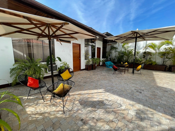 ESPECTACULAR HOTEL, CASINO, RESTAURANTE Y APART HOTEL EN IQUITOS