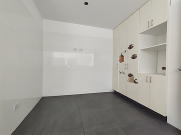 PENTHOUSE DUPLEX DE 4 DORMS FRENTE AL OLIVAR