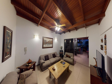 DUPLEX CON EXCELENTE DISTRIBUCIÓN/ CHACARILLA
