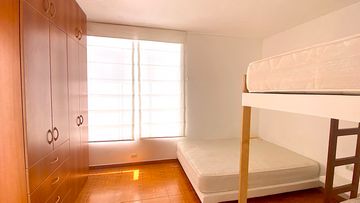 VENTA DE CASA EN MORAVIA II - PRIMERA FILA