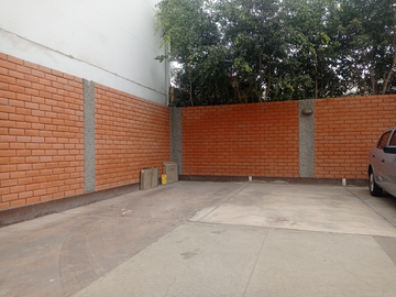 DEPARTAMENTO DUPLEX EN VENTA EN SURCO