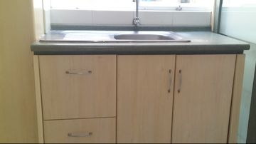 SE VENDE CÓMODO E ILUMINADO DEPARTAMENTO UBICADO EN SURCO