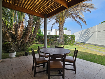 VENDO HERMOSA CASA EN CONDOMINIO EN LA ENCANTADA DE VILLA