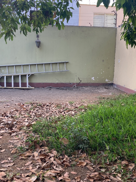 VENDO CASA COMO TERRENO EN SANTIAGO DE SURCO