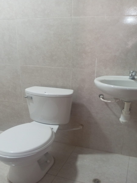 SE VENDE LOCAL COMERCIAL DE 132M², IDEAL PARA EMPRENDIMIENTO