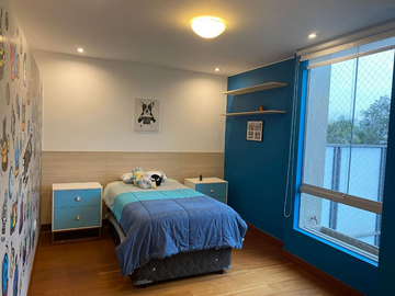 VENDO DUPLEX 5 DORMITORIOS CON BAÑO INCORPORADO C/U SURCO
