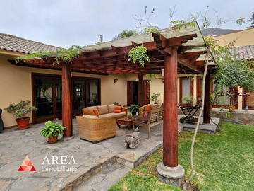 HERMOSA CASA EN CONDOMINIO BRITANICO| PISCINA| PATIO| BIBLIO