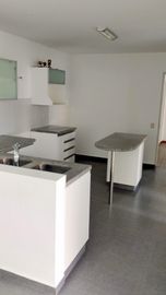 VENDO CASA EN CONDOMINIO URB. SOL DE LA MOLINA