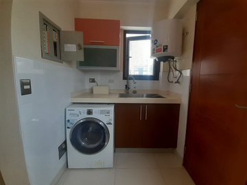 ALQUILO MODERNO DEPARTAMENTO DE 95M2 AMOBLADO EN SAN ISIDRO.