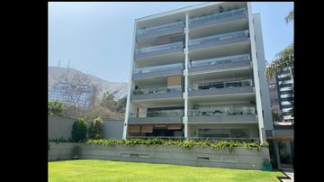 MODERNO DEPARTAMENTO EN 1E RPISO 402M2 EN SURCO