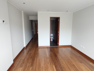 DUPLEX DE ESTRENO EN VENTA EN MIRAFLORES. 2 DORMITORIOS. 