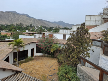 VENTA CASA POR REMODELAR EN LA MOLINA (609-1003-1 LUCY)