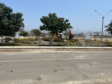 OCASION VENDO TERRENO CERCA MAR 