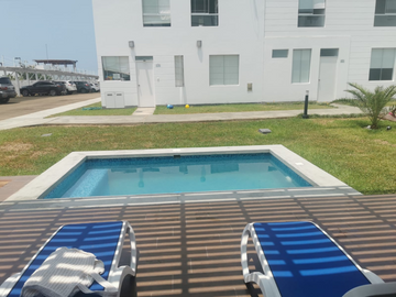 SE VENDE LINDA CASA CONDOMINIO PANORAMA 5TA FILA