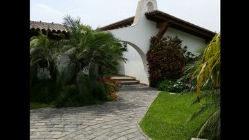 CASA EN CONDOMINIO EN VENTA EN SANTIAGO DE SURCO