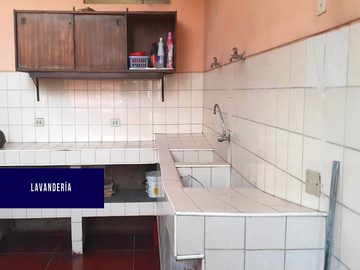 INMUEBLE EN VENTA, EN EL DISTRITO DE SAN JUAN DE LURIGANCHO