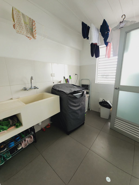 SE VENDE FLAT EN SAN ISIDRO