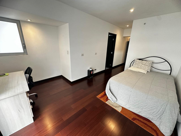 FLAT VENTA SURCO, VISTA AL GOLF, PISCINA, GYM, CINE