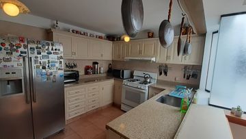 VENDO DEPARTAMENTO EN AV LOS PRECURSORES - SURCO