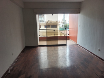DEPARTAMENTO 2, DORMITORIOS Y ESCRITORIO, COCHER MIRAFLORES