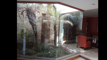 IMPECABLE CASA EN VENTA EN CALLE ACAPULCO SOL DE LA MOLINA 