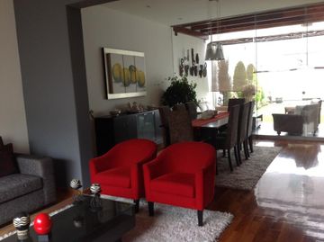 Moderna Casa en Miraflores, Equipada