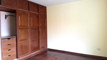 VENTA DE CASA URB. SIRIUS