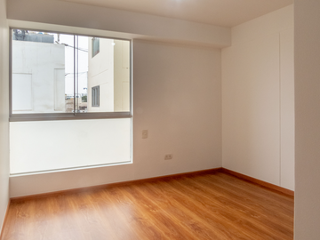 SE VENDE DEPARTAMENTO DE 3 DORMITORIOS CERCA MALECON GRAU