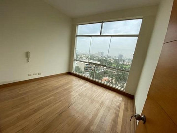 PENTHOUSE EN VENTA CERROS DE CAMACHO