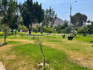 ¡BAJÓ DE PRECIO! LINDA CASA EN CONDOMINIO CERCA A PARQUE