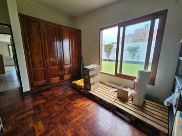 VENTA CASA EN LOS CEDROS DE VILLA ETAPA I
