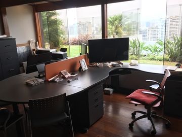 TRIPLEX - PENTHOUSE DE LUJO -IMPECABLE- DOBLE FRENTE