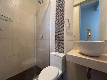 VENDO DEPARTAMENTO EN CAMINOS DEL INCA SANTIAGO DE SURCO-401