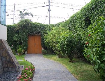 CASA EN VENTA EN LA MOLINA - LOS PINOS