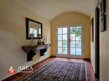 HERMOSA CASA EN CONDOMINIO BRITANICO| PISCINA| PATIO| BIBLIO