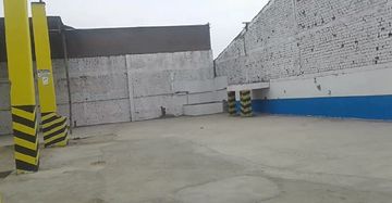 Excelente Local Industrial en Ventanilla