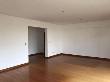Precioso Departamento Amplio en Alquiler