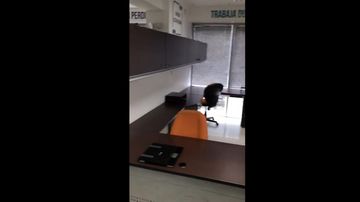 IMPECABLE OFICINA EN CHACARILLA SURCO IMPLEMENTADA