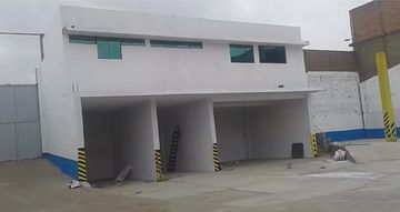 Excelente Local Industrial en Ventanilla