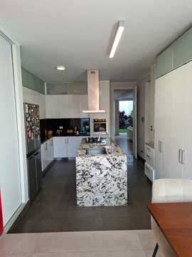 VENDO DUPLEX PRIMER PISO 